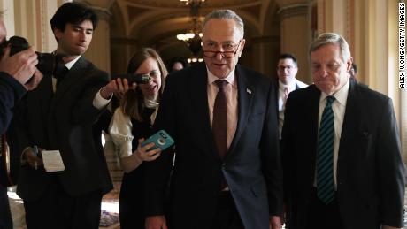 Schumer wants quick timeline to confirm Supreme Court pick, similar to Barrett's process