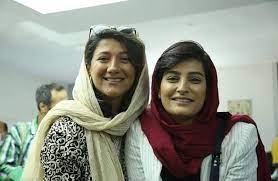 Hundreds of Iranian journalists call for the release of two colleagues jailed in Evin prison