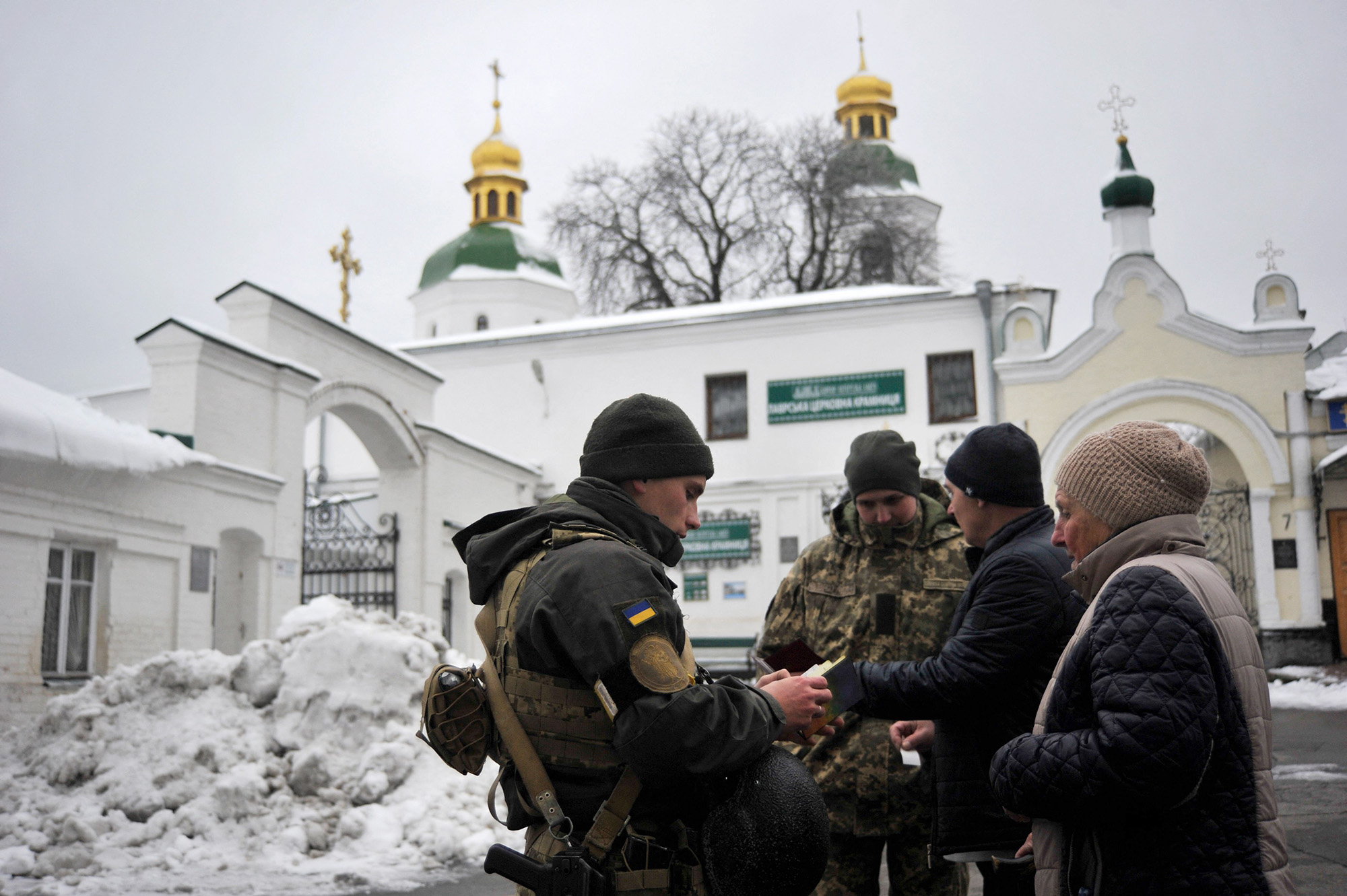 New law would ban religious groups in Ukraine associated with Russia