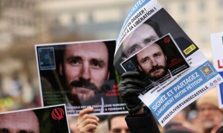 Thousands Protest in Brussels Demanding Release of Belgian Aid Worker in Iran