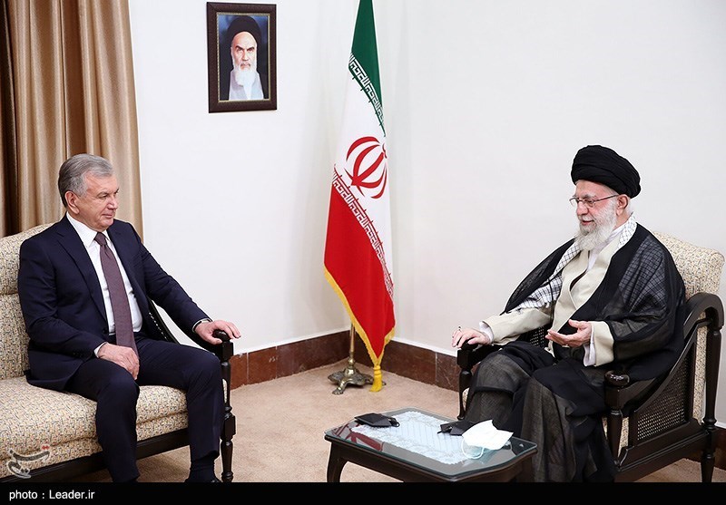 Ayatollah Khamenei Urges Development of Iran-Uzbekistan Ties
